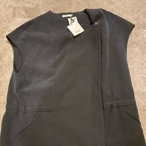 Vince Black Vest NWT